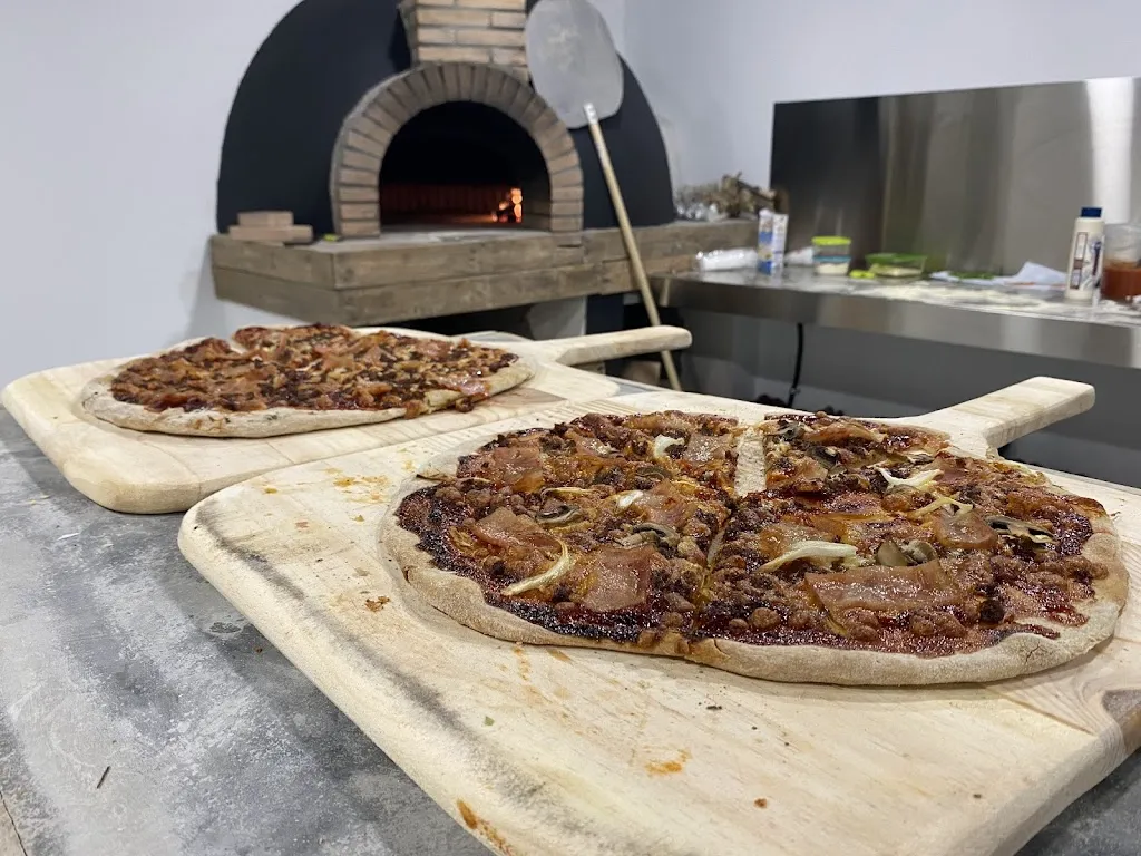 Emiliano Bobadilla_Pizza Eva Olías del Rey_Olías del Rey_recensione