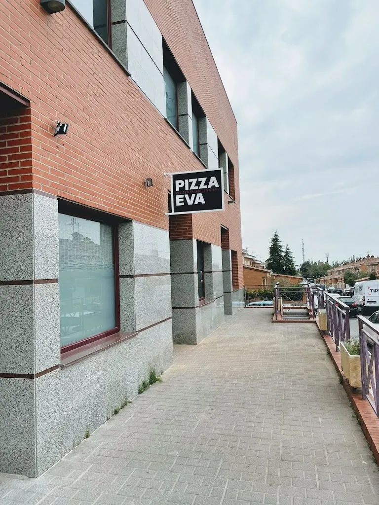 Pizza Eva Olías del Rey_Olías del Rey_slider_image_3