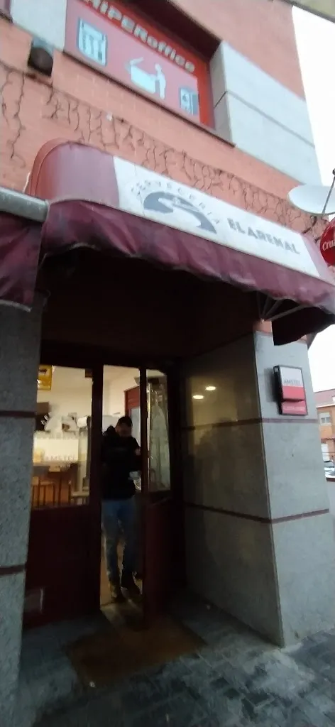 Pablo A. Pérez_El arenal_Olías del Rey_review