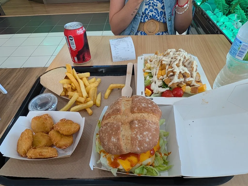 Guillermo R.P._PAPI SZELES_Olías del Rey_review