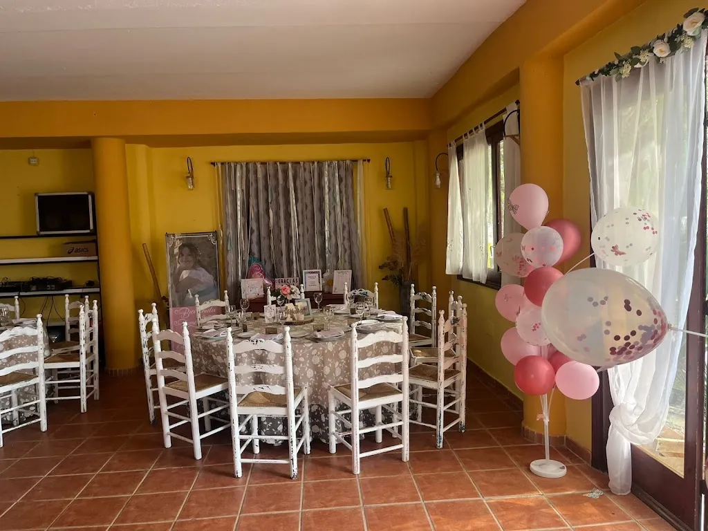 Restaurante Estación 12 restaurant in Pechina