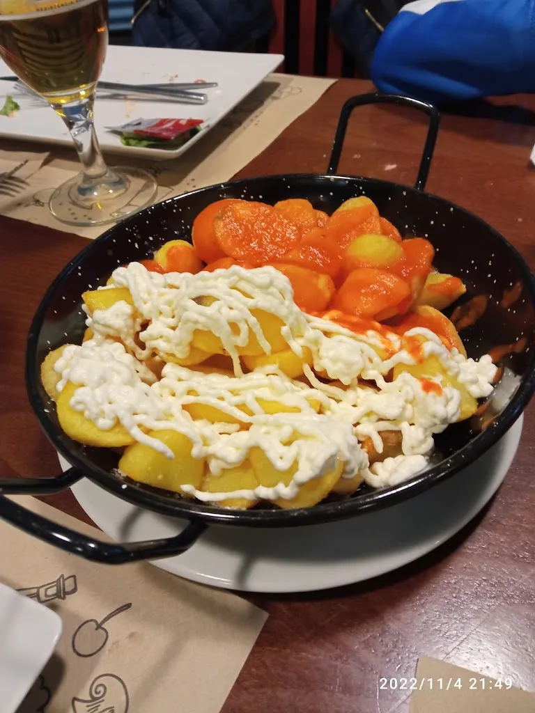 TapaBocas restaurant in Olías del Rey