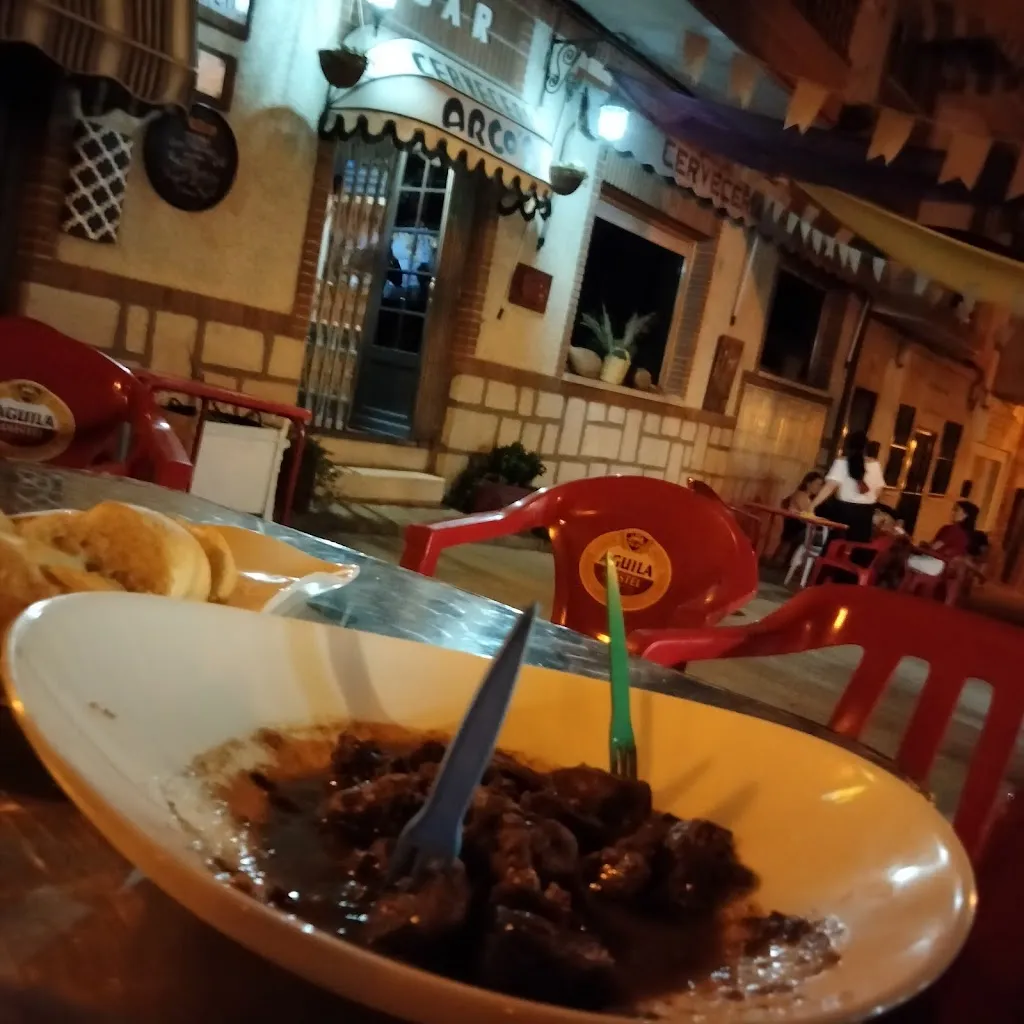 Miguel Ángel Gomera Espinosa_Cervecería arco's_Paredes de Escalona_review