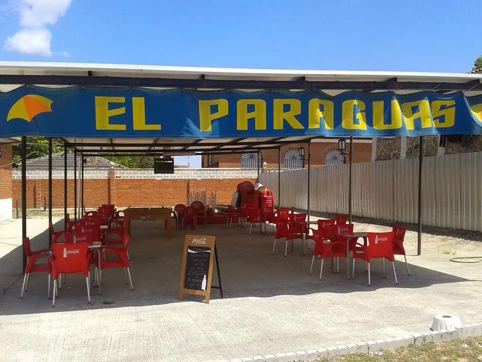 bar el paraguas_Paredes de Escalona_slider_image_1