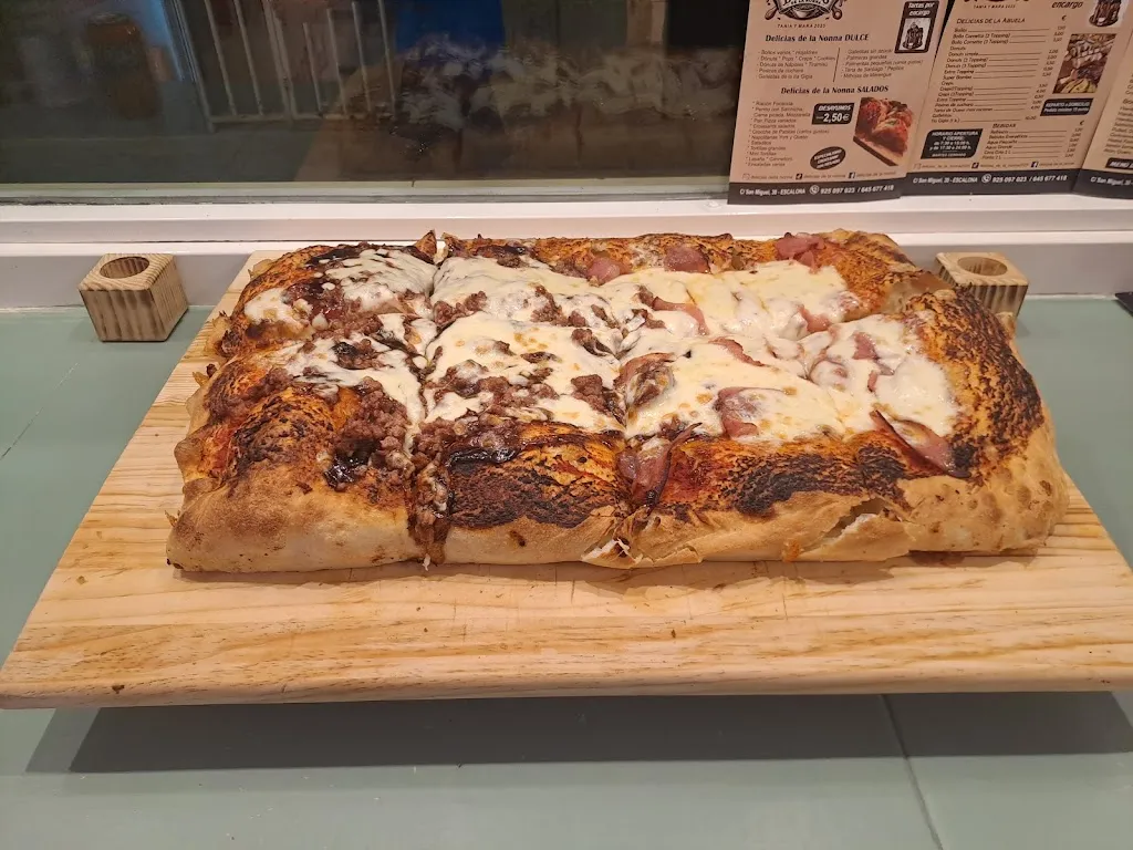 Juan Miguel Rodríguez Sánchez_Pastelería, panadería y comida para llevar Delicias de la Nonna_Paredes de Escalona_review