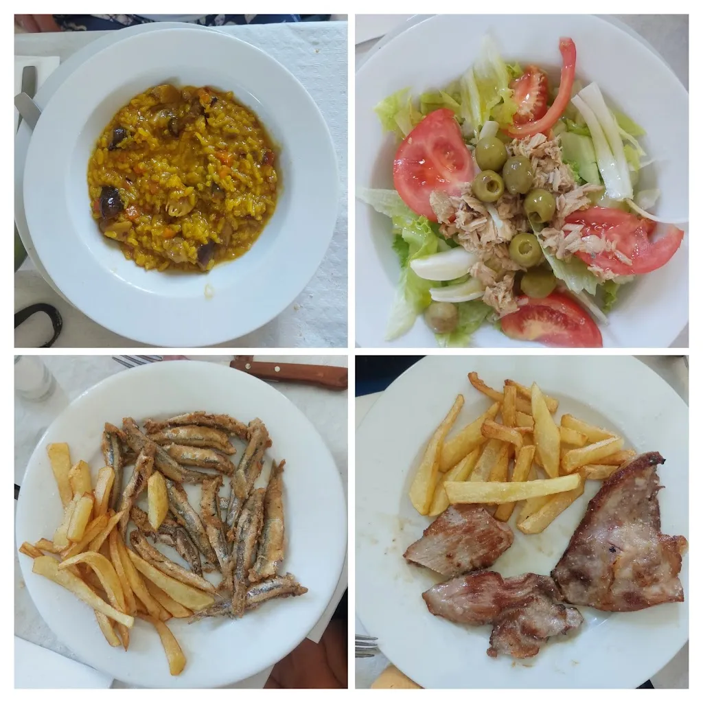 Ana Nc_BAR - CLUB SOCIAL_Paredes de Escalona_review