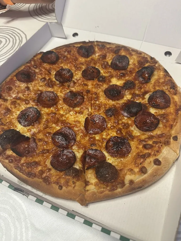 Sergio Jimenez Rubio_Titos Pizza_Paredes de Escalona_review