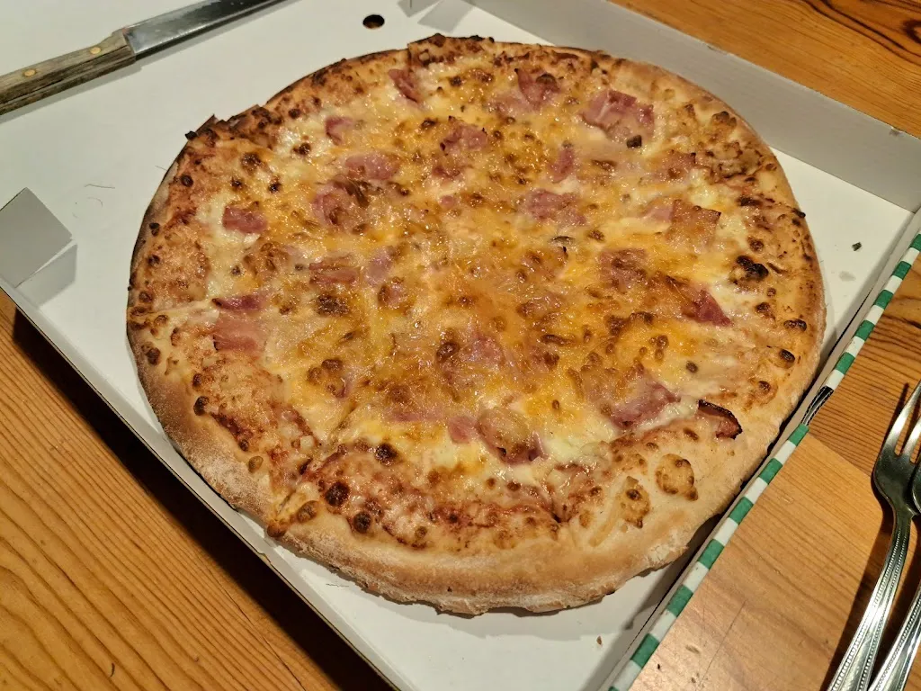 Carlos Valera Muñoz_Titos Pizza_Paredes de Escalona_review