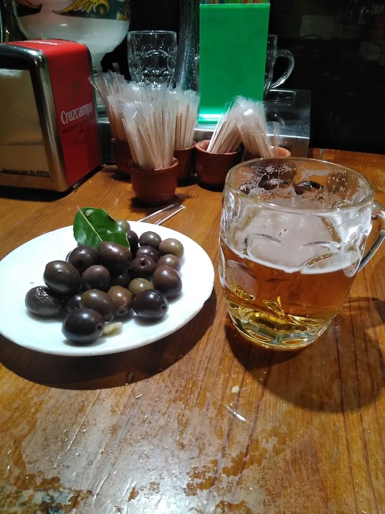 Jesus Angel Sanchez_Casa Pion_Pueblanueva La_review