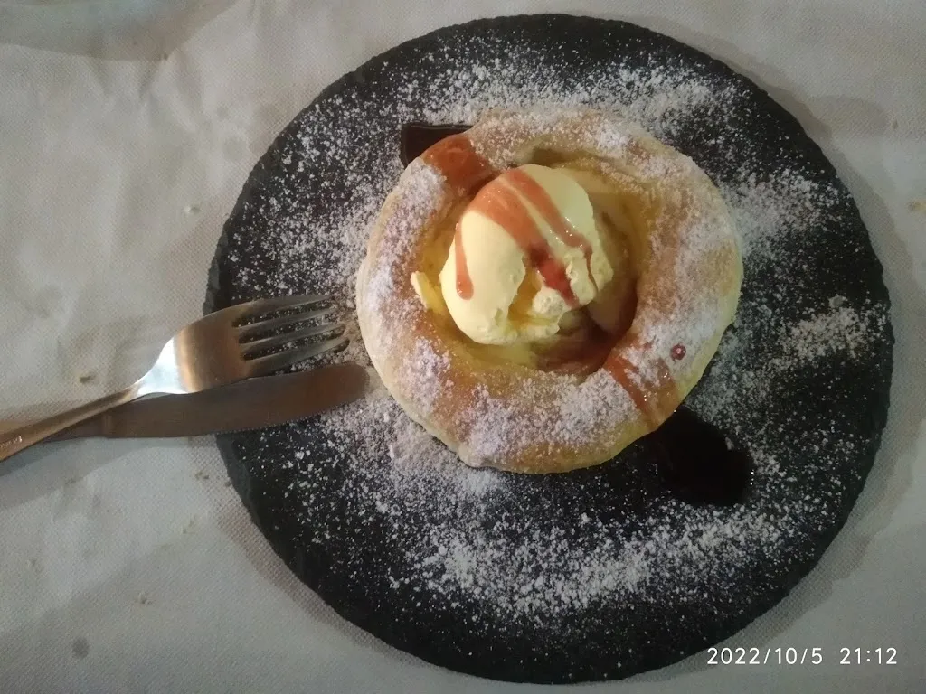 Vicente Gonzalez_Restaurante español_Pueblanueva La_review