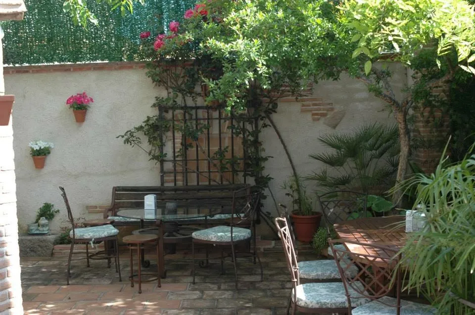 Terraza El Gary-to restaurant in Pueblanueva La