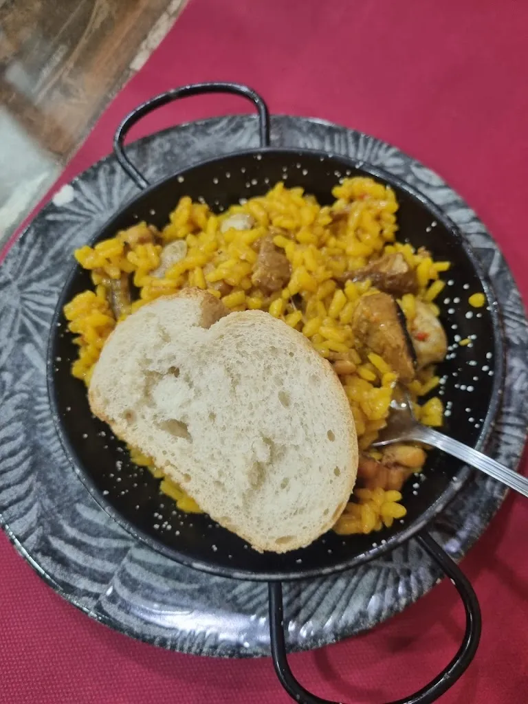 Sandra Canton_Bar El Ramblín_Pechina_recensione