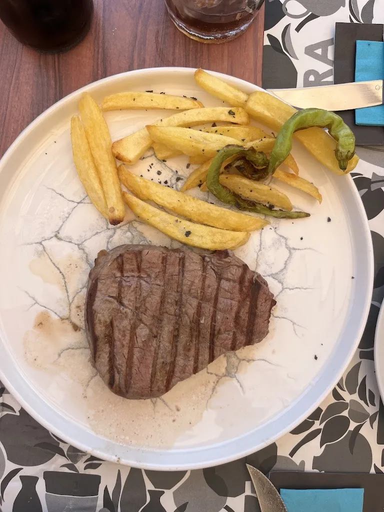 Ninoska Velasquez_Restaurante Vera Oropesa_Oropesa_review