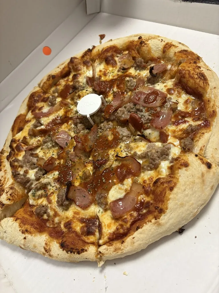 Pizzeria El Ilegal_Puebla de Almoradiel La_slider_image_2