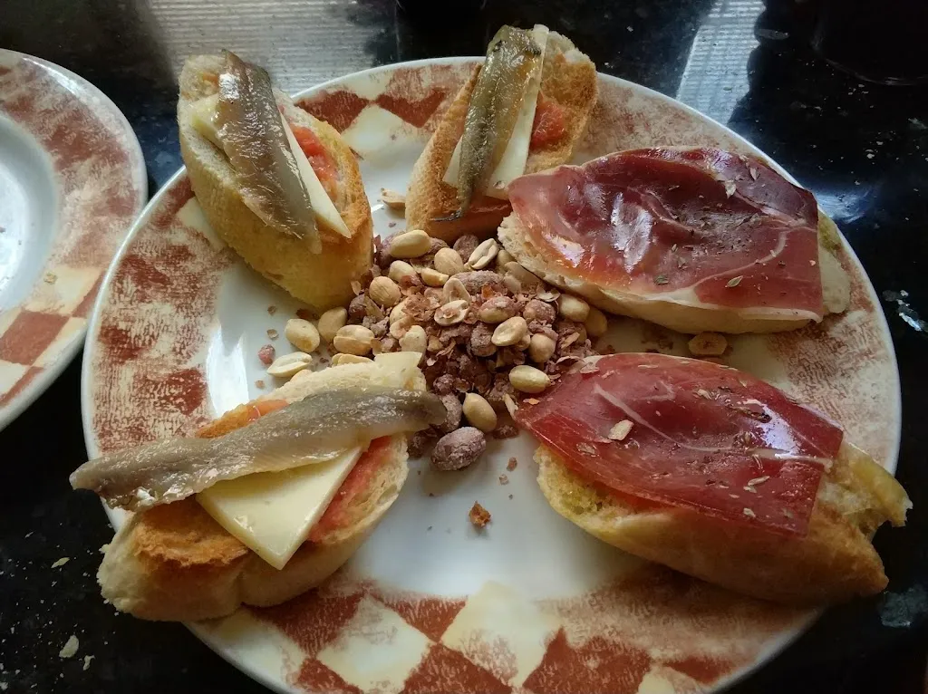 Menu_Cervecería Oporto_Polán_image_2