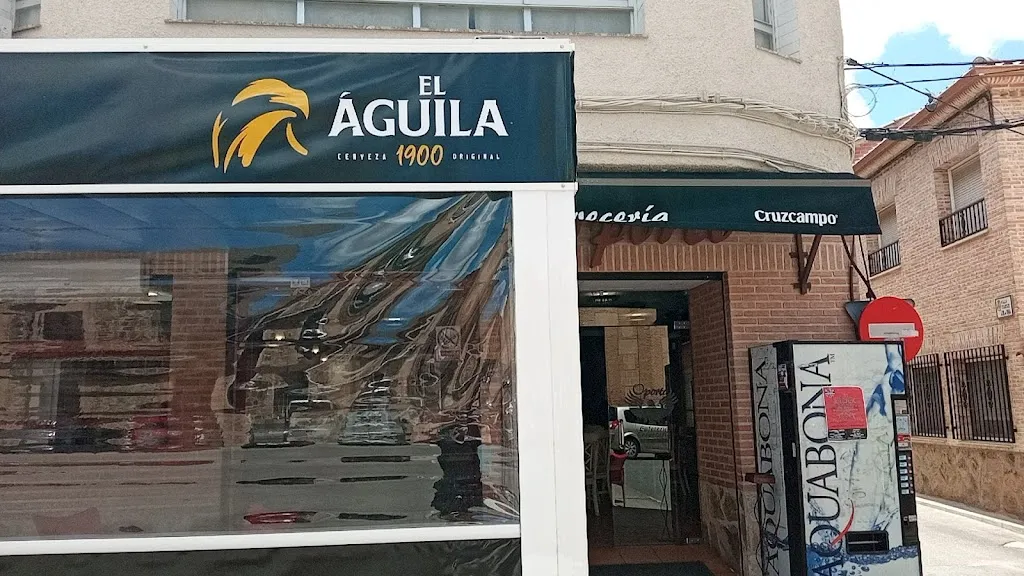 Cervecería Oporto restaurant in Polán