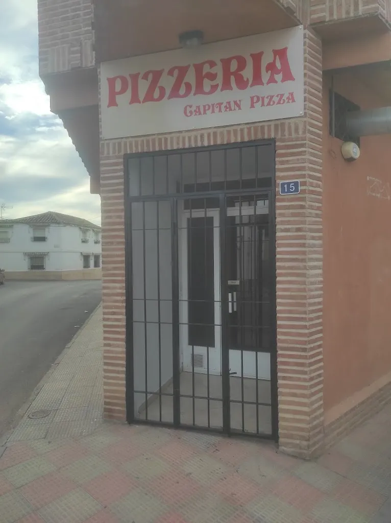 Capitán Pizza restaurant in Polán