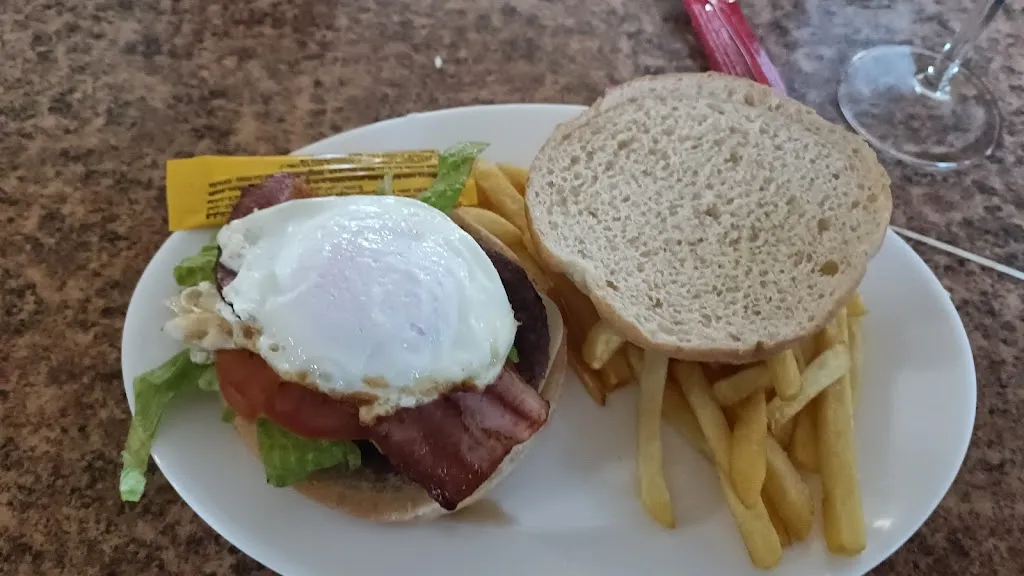 Menu_Bar Satur_Quismondo_image_6