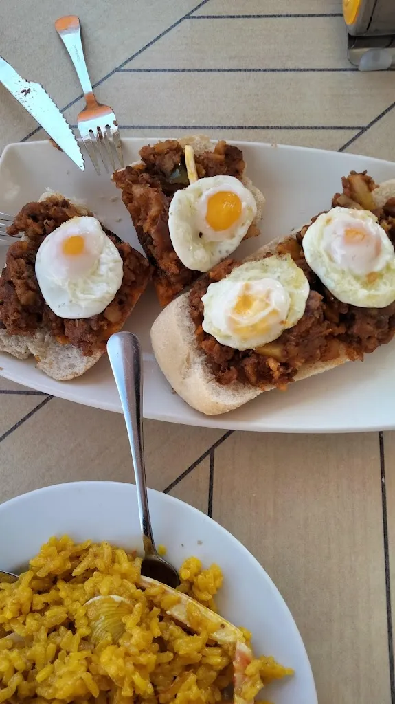 Menu_Bar Más Allá._Quismondo_image_1