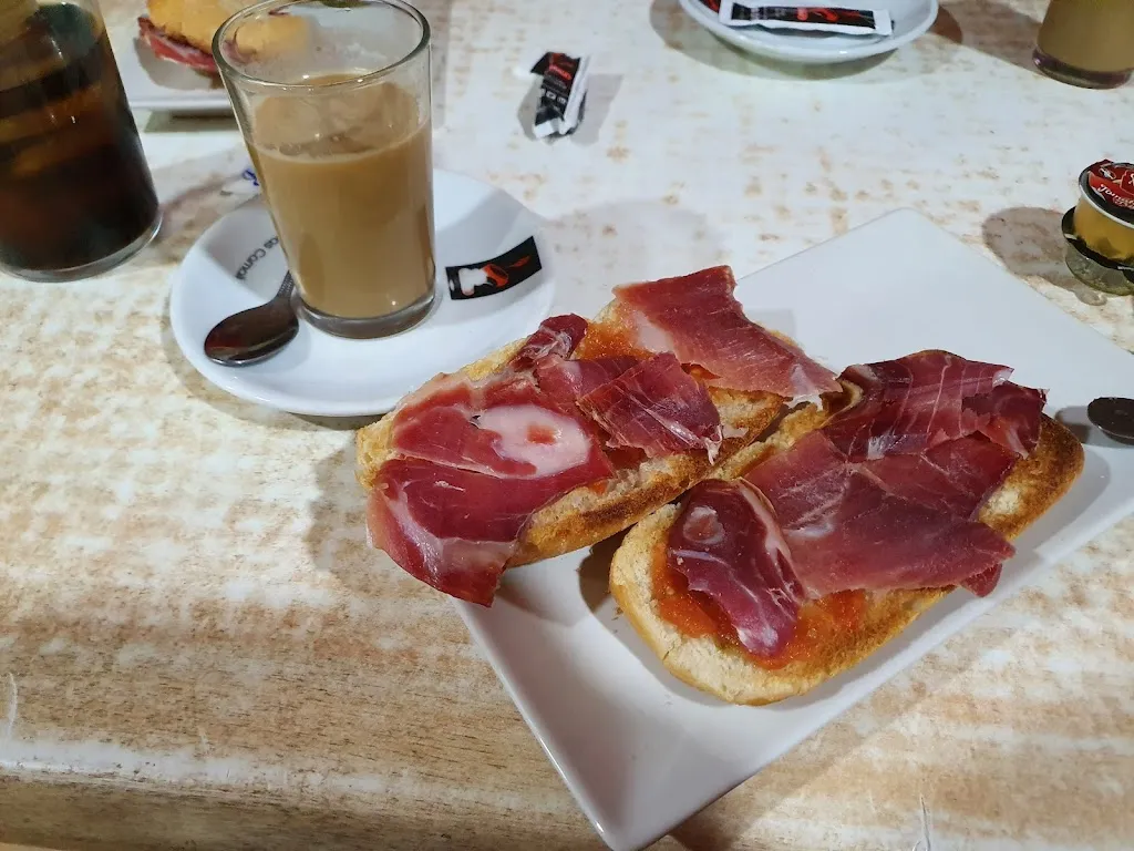 Menu_Bar Más Allá._Quismondo_image_7