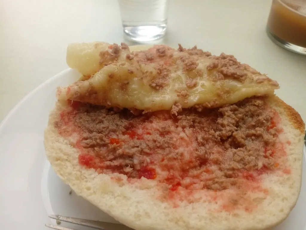 Carmen Cazorla_Taberna El Pintor de Uvas_Pechina_review