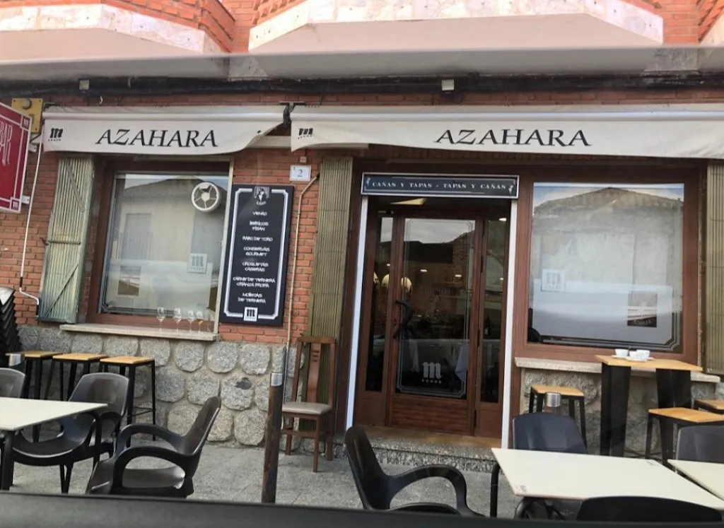 Azahara 81 restaurant in Pulgar
