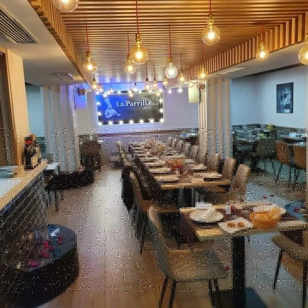 Restaurante La Parrilla De Usera ristorante a Parrillas