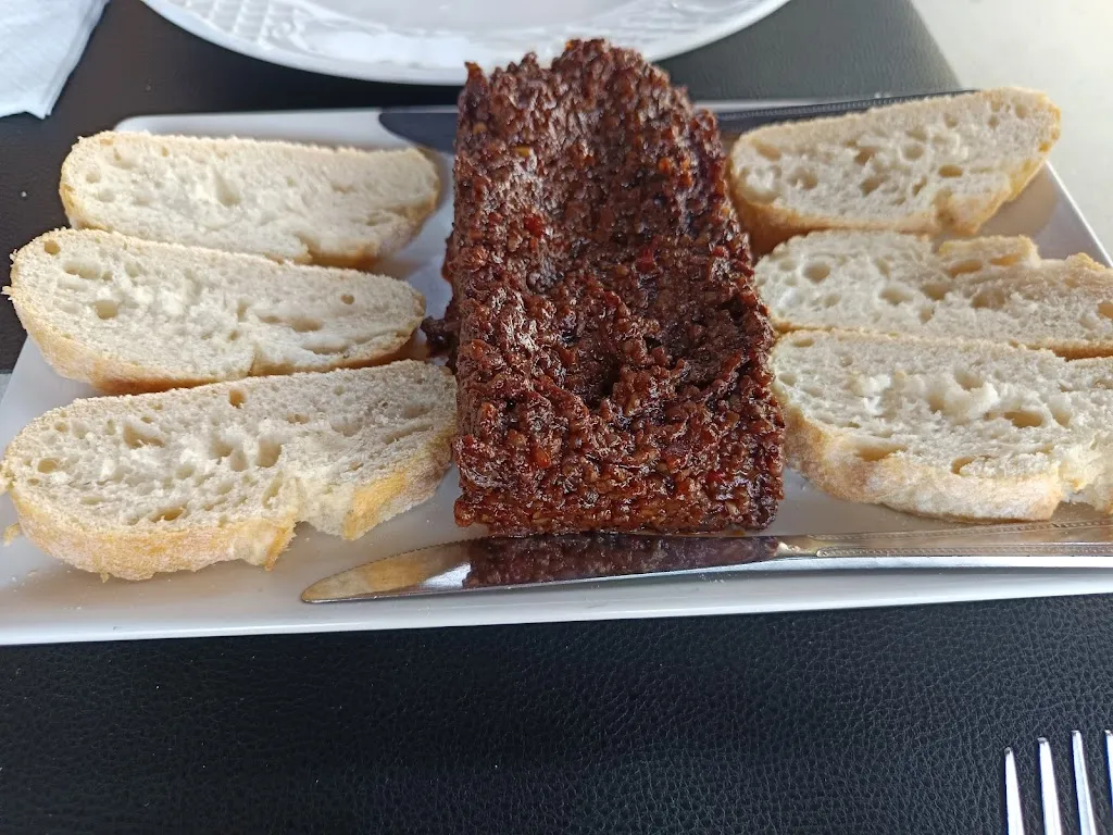 Carlos_Restaurante Asador del Real_Real de San Vicente El_review