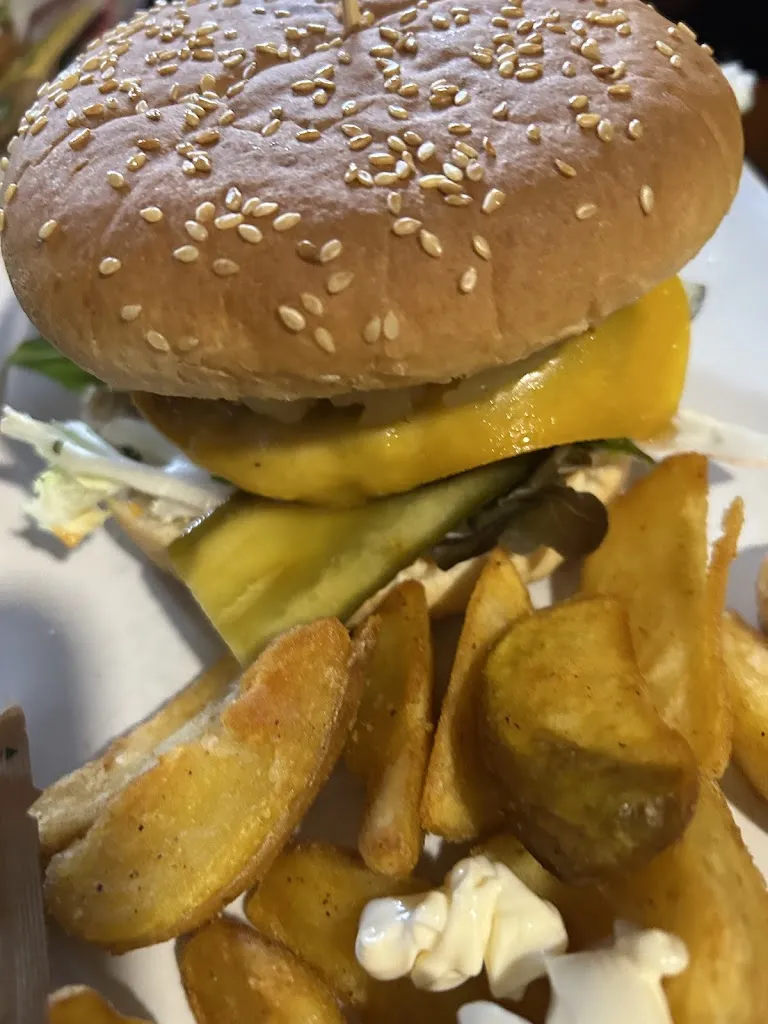 Menu_Cervecería La Torre by Larry._Real de San Vicente El_image_7