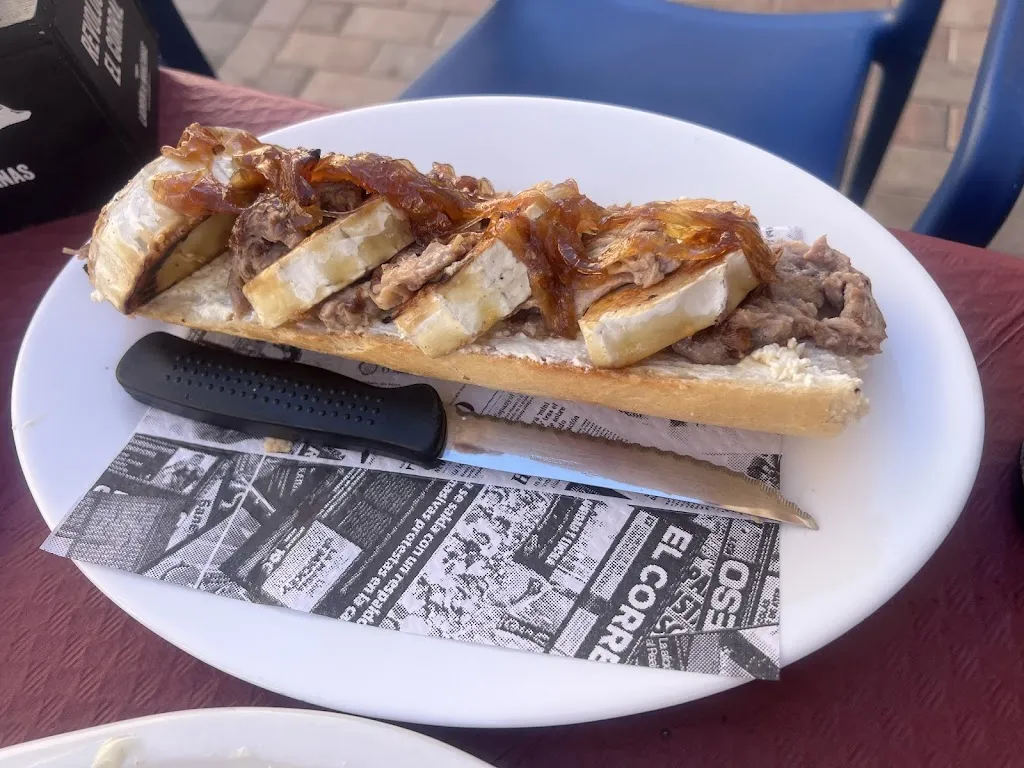 Restaurante-Bar LUGAR NUEVO_San Martín de Montalbán_slider_image_3