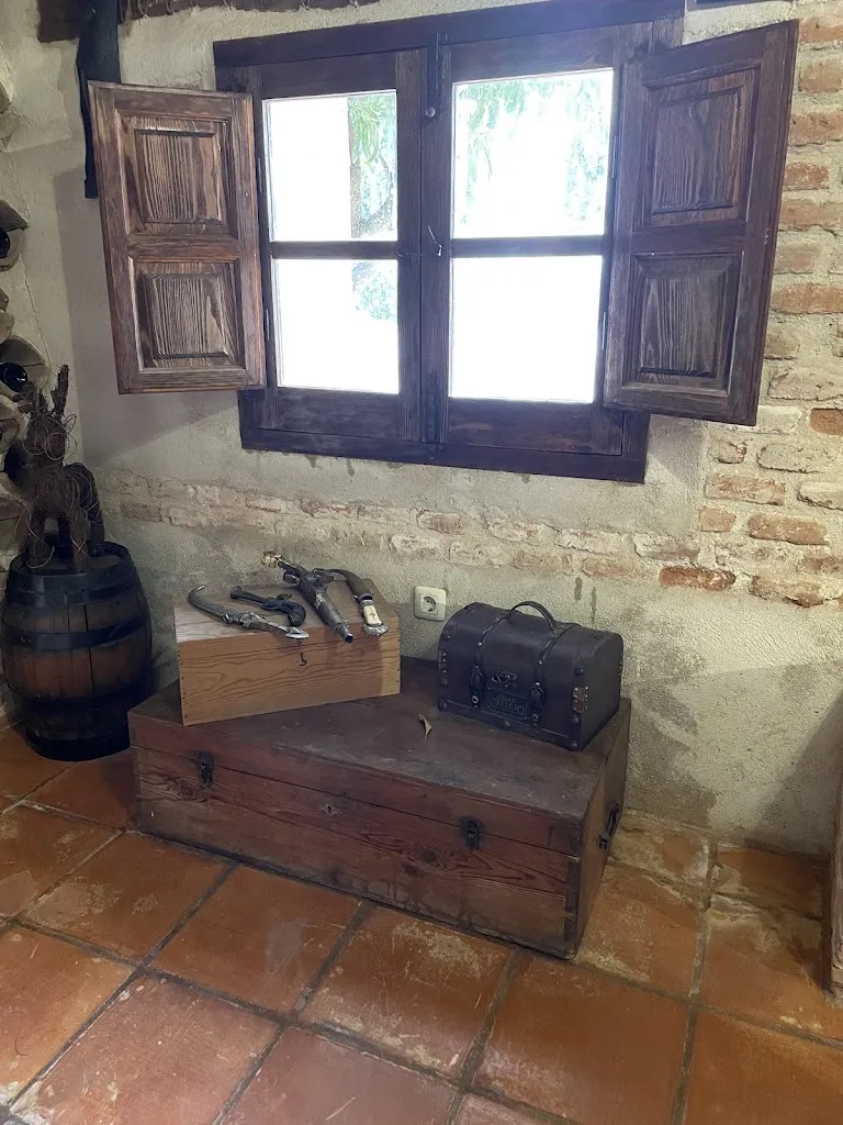 Nasser Alghaith_Complejo valdepusa_San Martín de Pusa_review