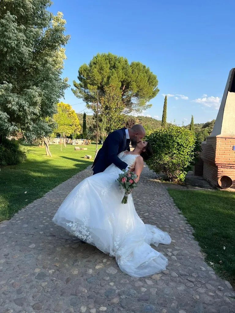 Miki_Complejo valdepusa_San Martín de Pusa_review