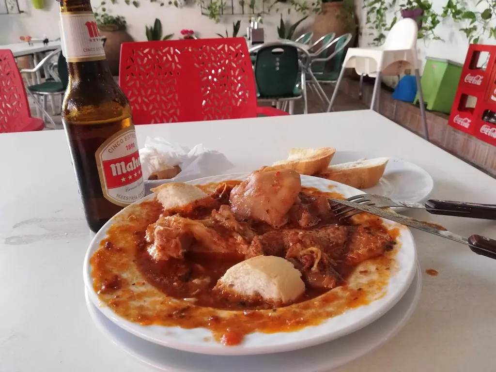 Menu_Bar Daniel_San Martín de Pusa_image_3