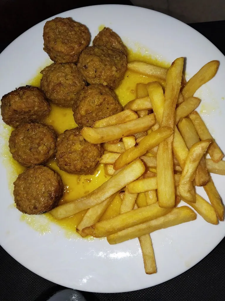 Menu_The Pool Bar_San Román de los Montes_image_4