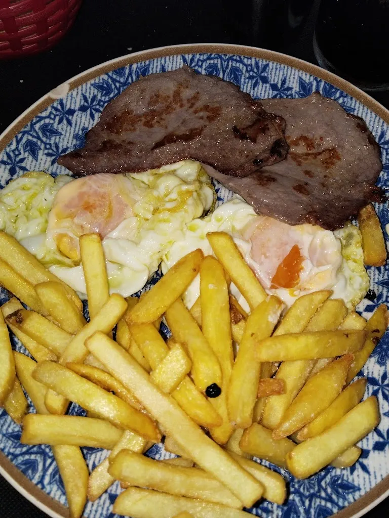 Menu_The Pool Bar_San Román de los Montes_image_5