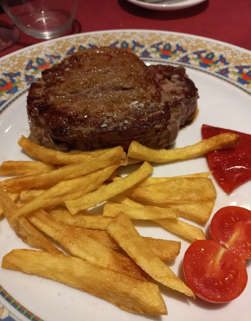 Restaurante y Casa Rural La Posada_Robledo del Mazo_slider_image_3