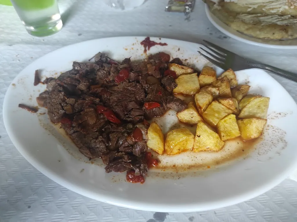 Menu_BAR RESTAURANTE ALOJAMIENTO CUATRO CAMINOS_San Pablo de los Montes_image_5