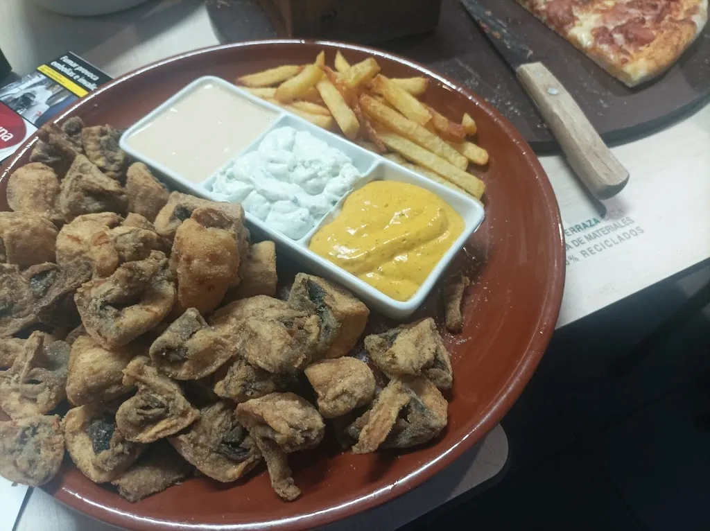 Rocio Toral_Bar-Hostal El Ruso_Santa Cruz del Retamar_review