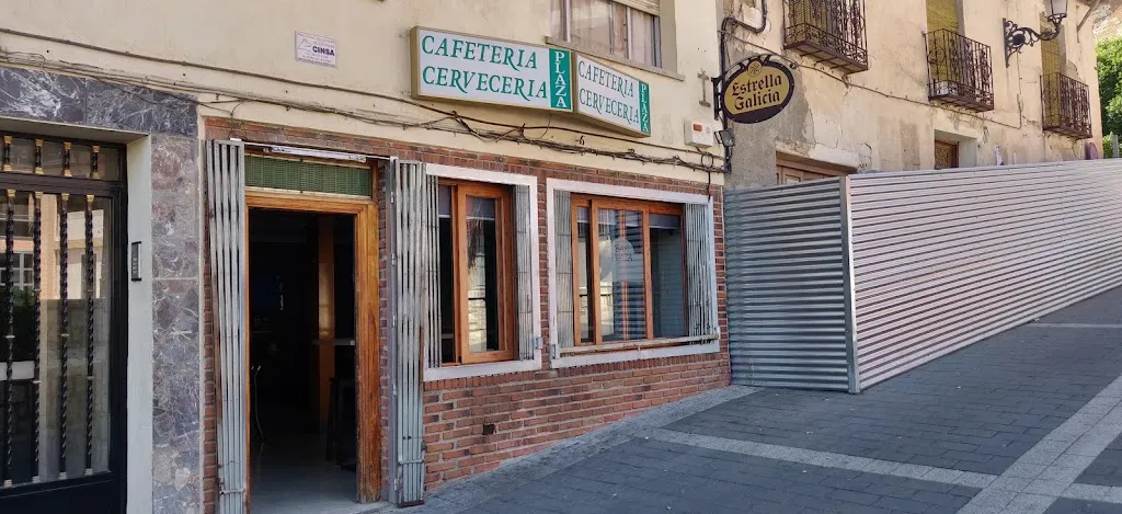 La Plaza_Santa Cruz del Retamar_slider_image_1