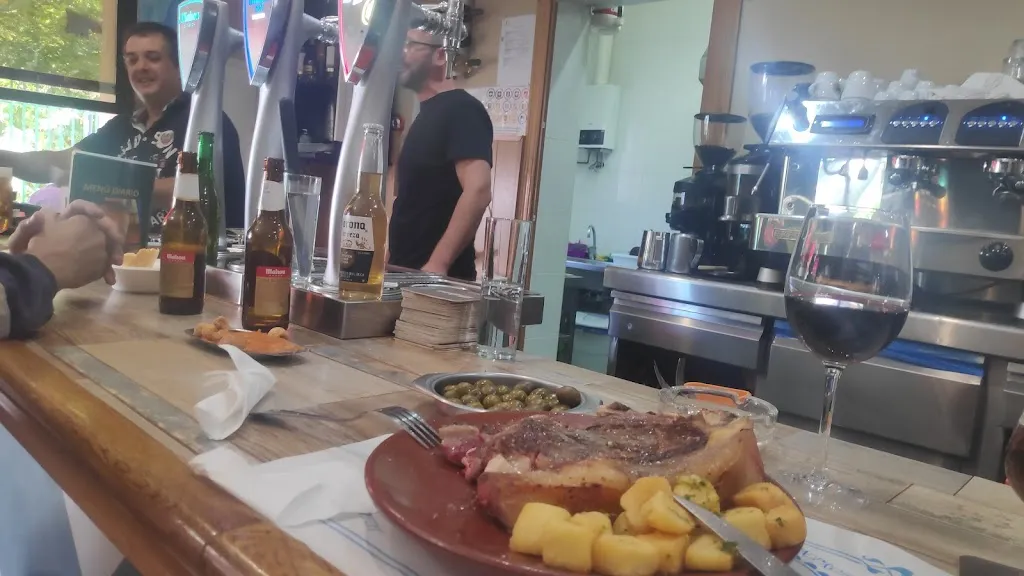 Carlos F_Bar Jauja_Santa Cruz del Retamar_recensione