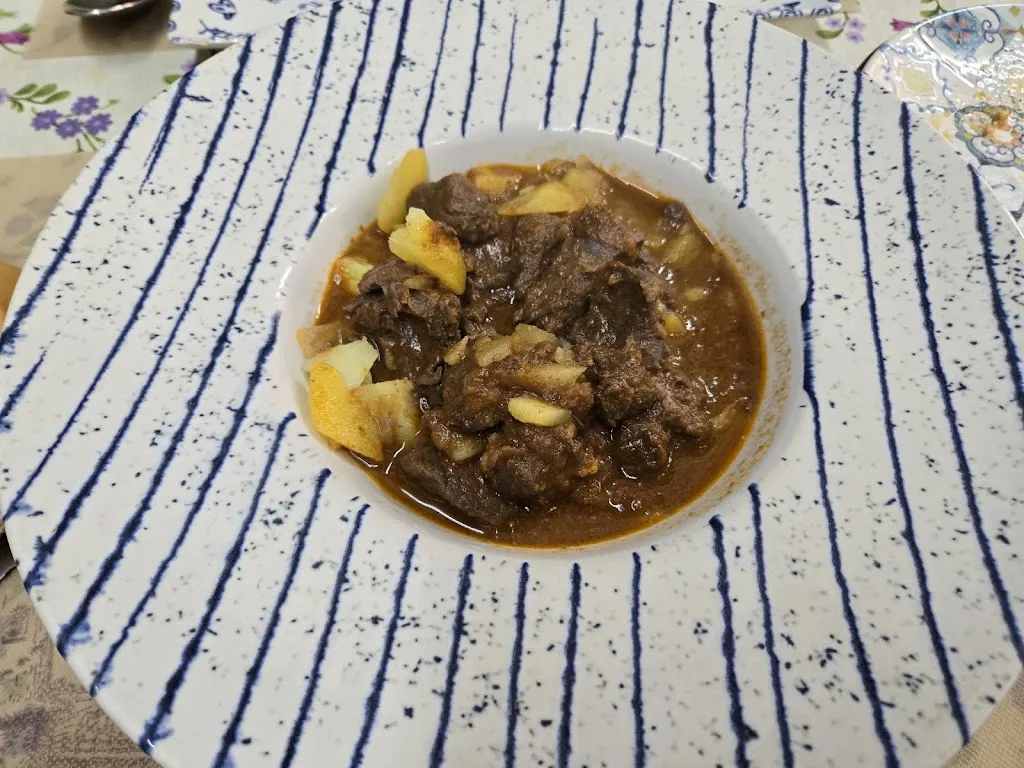 Slava Rom_Lo Nuestro Taperia & Restaurante_Retamoso de la Jara_review