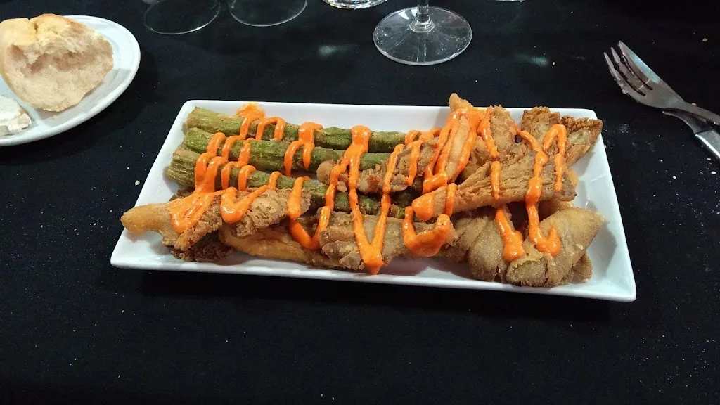 Bar Restaurante Manolo S.L._Santa Cruz de la Zarza_slider_image_2