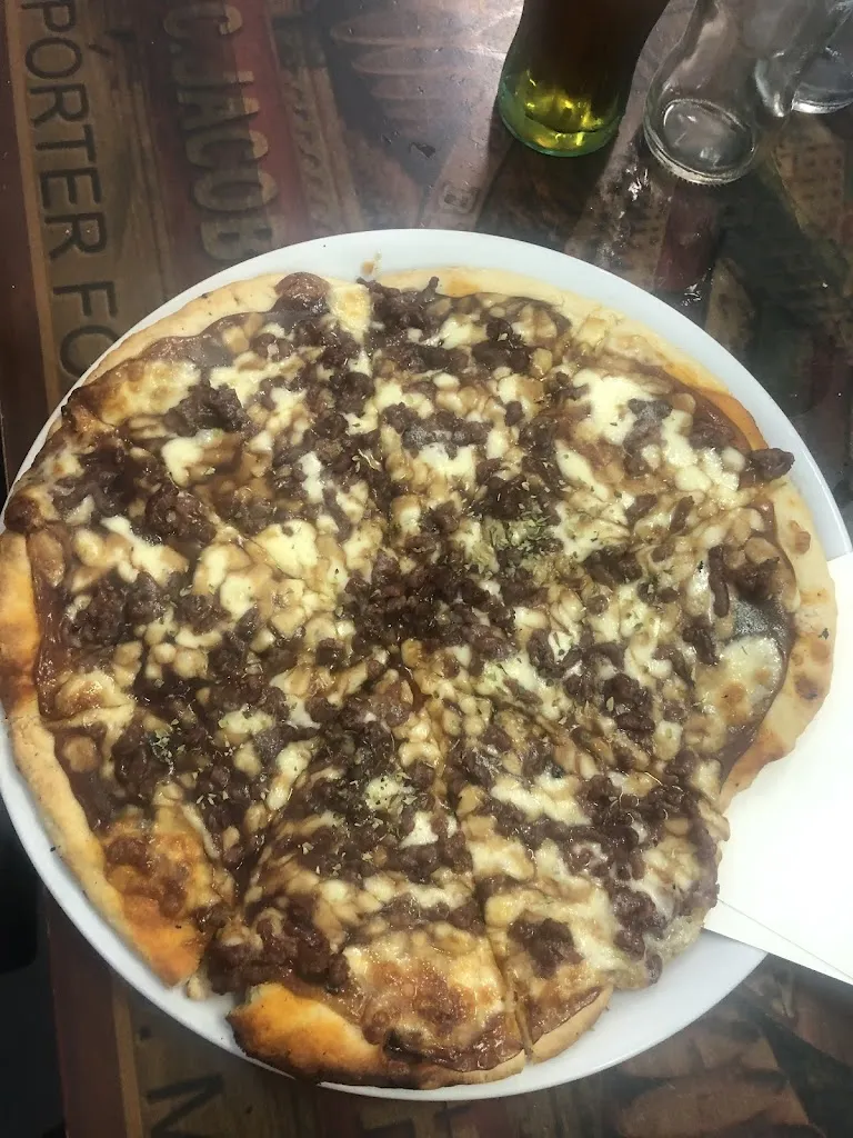 Ana Santamaría_Pizzería Chamarilo_Sartajada_review