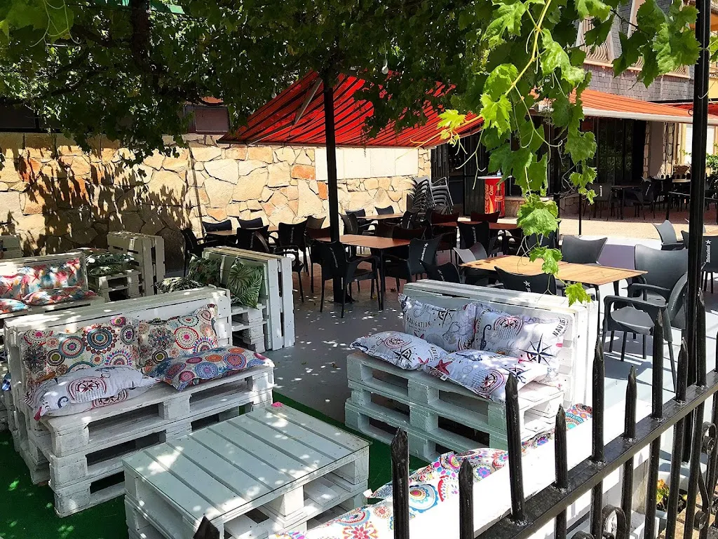 Pizzería Chamarilo_Sartajada_slider_image_1