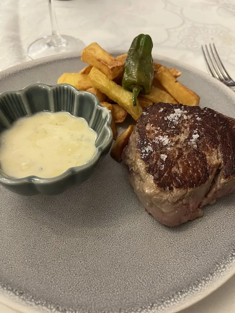 Álvaro Sánchez Arjona_CM Asador Vinatería _Segurilla_avis