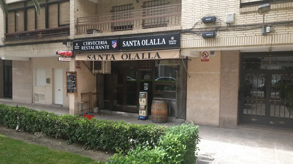 Bar Santa Olalla restaurant in Santa Olalla