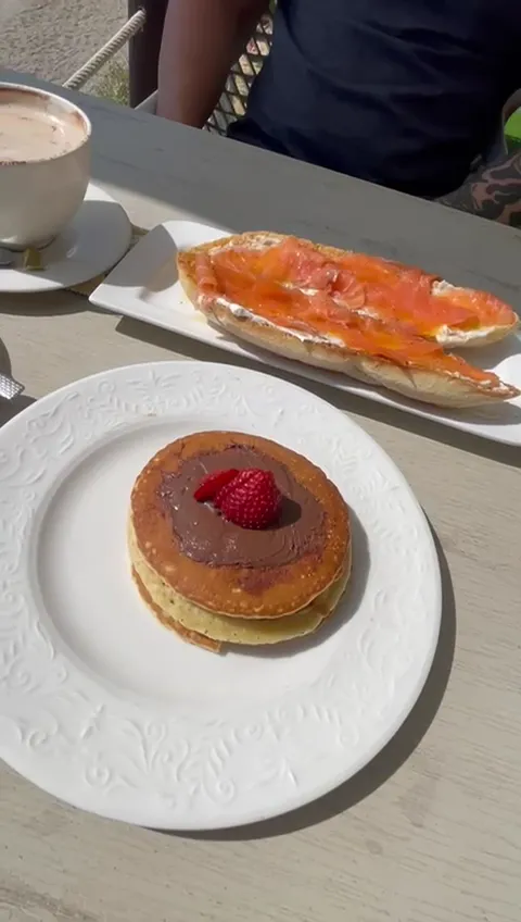 Jake Sheldon_Aurora Restaurante_Mojacar_review