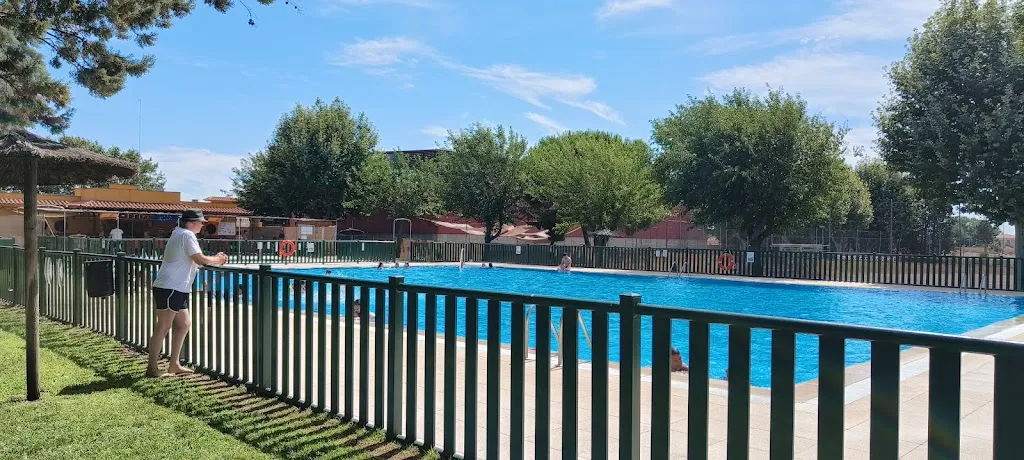 J C77_Restaurante Piscina Santa Olalla_Santa Olalla_review