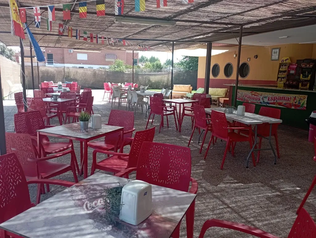 Restaurante Piscina Santa Olalla_Santa Olalla_slider_image_1