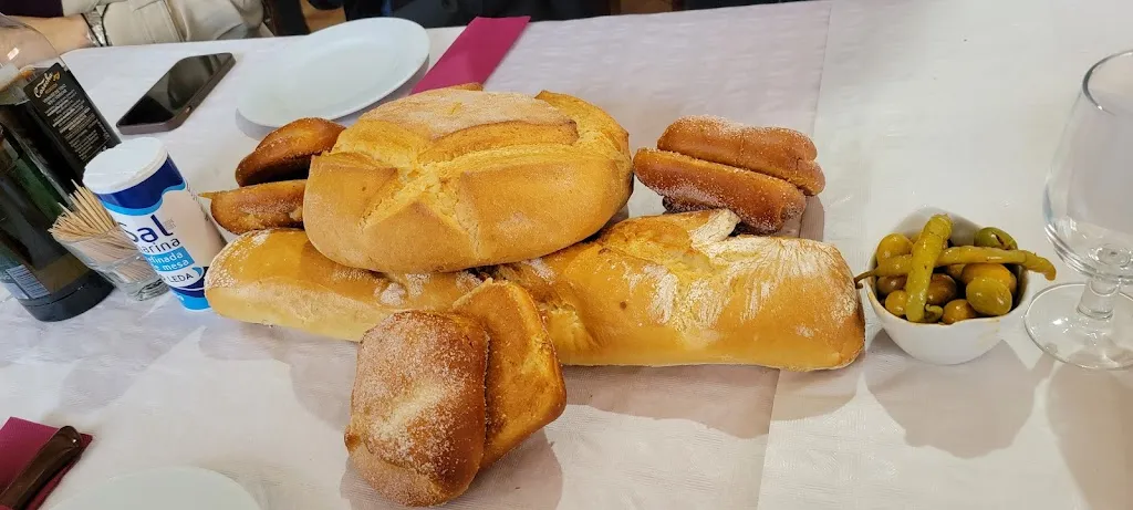 Carlos E. Mendez_Rte Casa Juan_Quintanar de la Orden_review